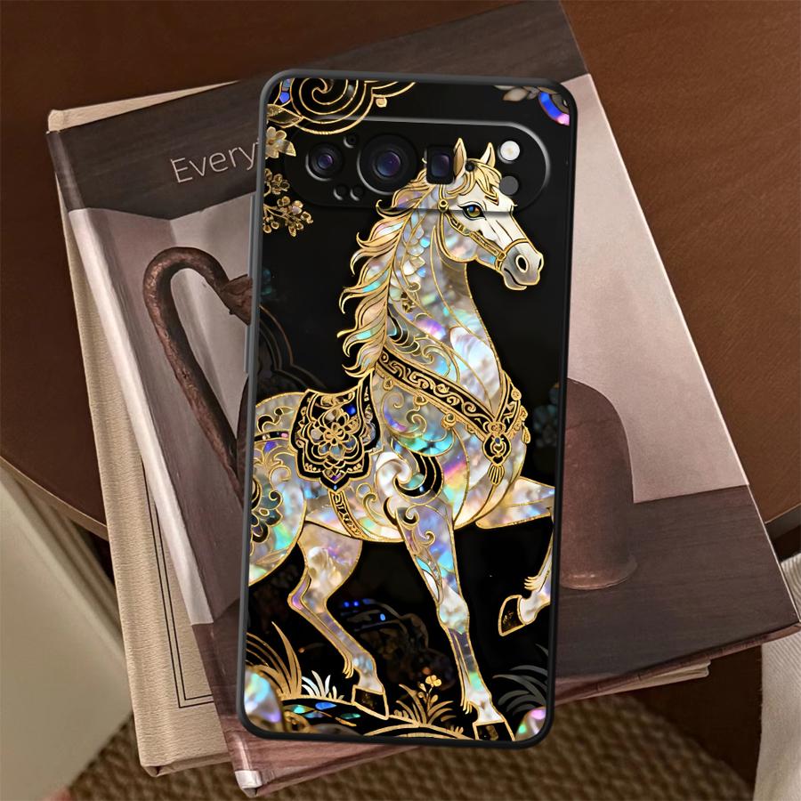 Lucky Horse Funda Phone Cover  - Google Pixel 9 recension och pris