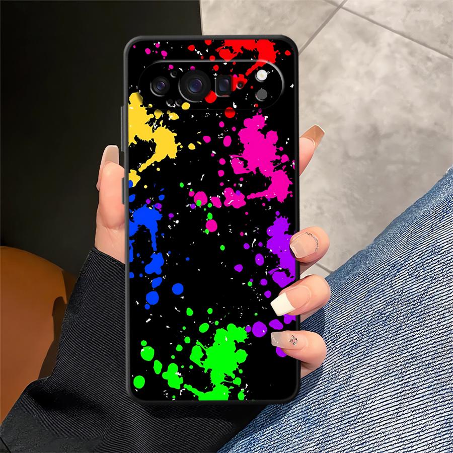 Rainbow Paint Splatters Funda  - Google Pixel 9 recension och pris